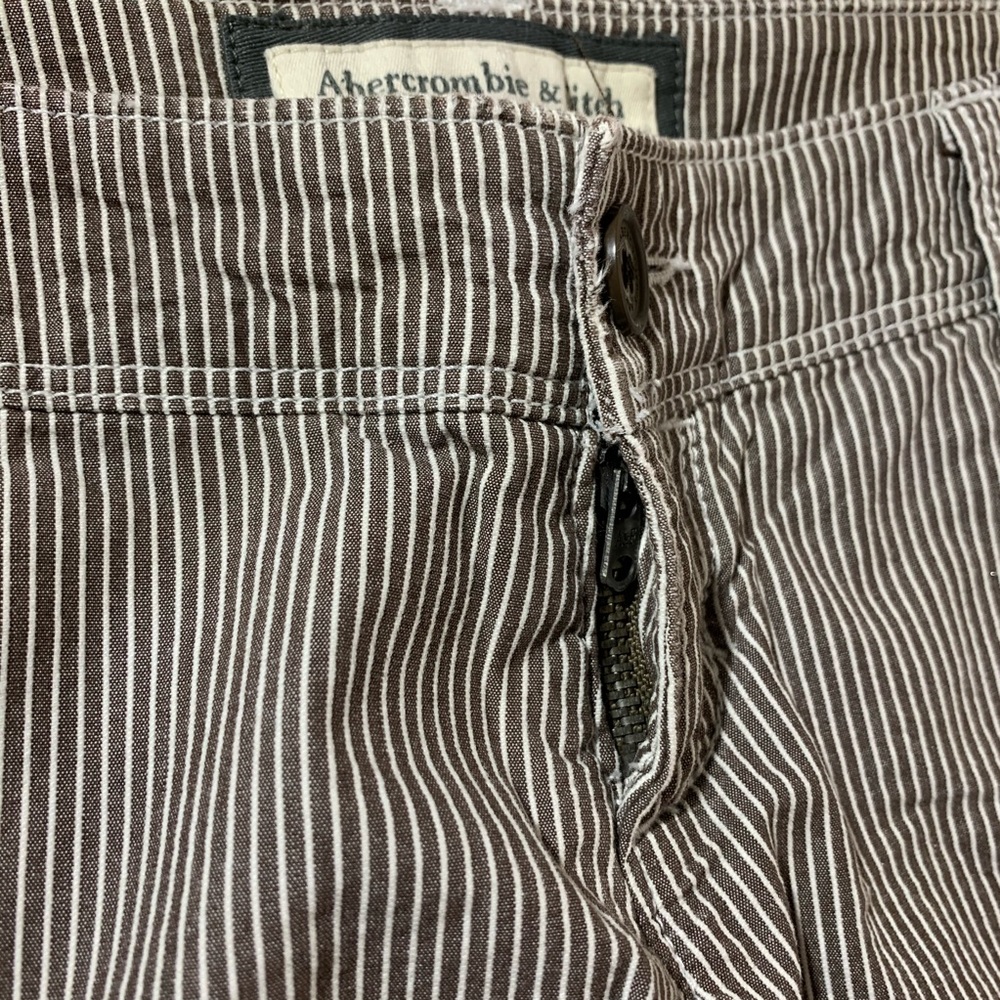 A&F Shorts - Picture 3 of 5